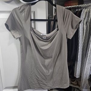 ARITZIA ORIGINAL CONTOUR SQUARENECK HIP T-SHIRT